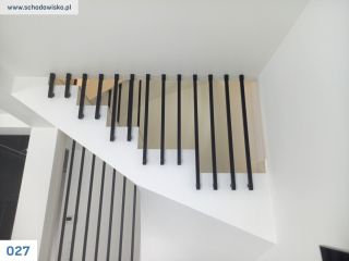 balustrada wewnętrzna schodowa